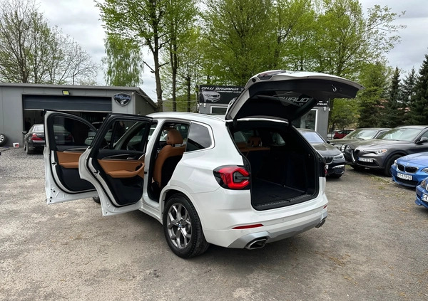 BMW X3 cena 168000 przebieg: 17300, rok produkcji 2022 z Pińczów małe 529